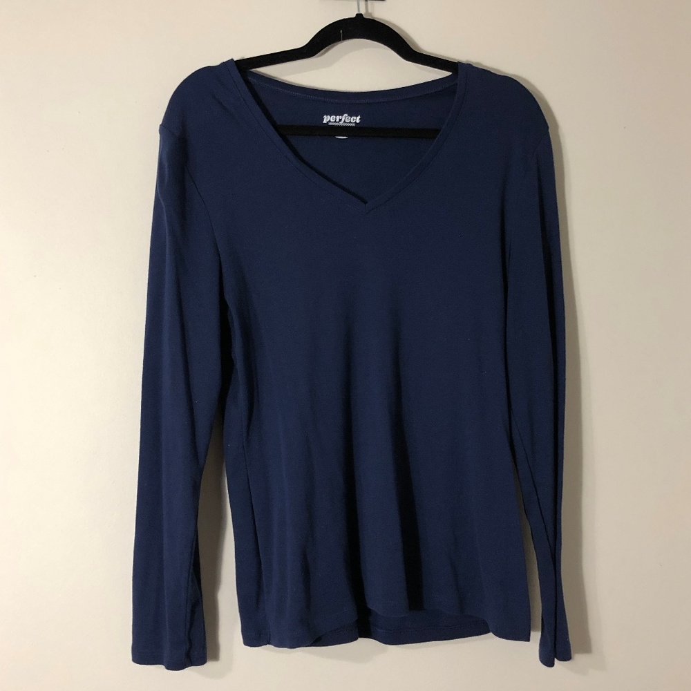 Old Navy - V-Neck Long Sleeve Tee - XL